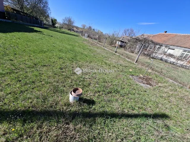 Eladó telek Tápióság 1498 nm