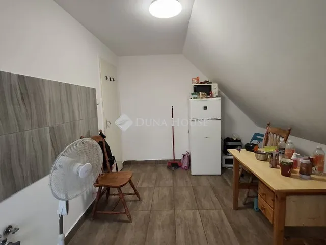 Eladó lakás Őrbottyán 60 nm