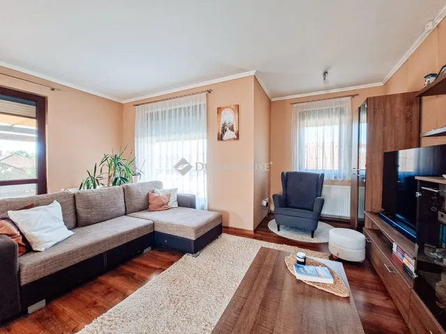 Eladó lakás Maglód, Lövéte utca 96 nm