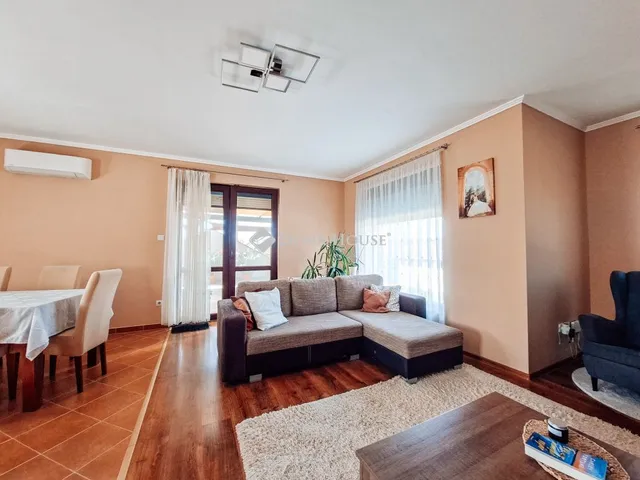 Eladó lakás Maglód, Lövéte utca 96 nm