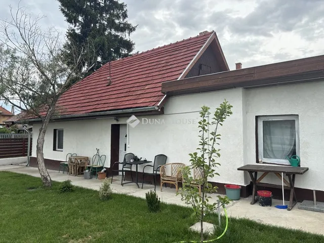 Kiadó ház Tápiószecső 54 nm