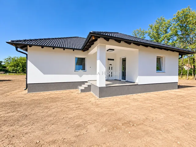 Eladó ház Sülysáp 100 nm