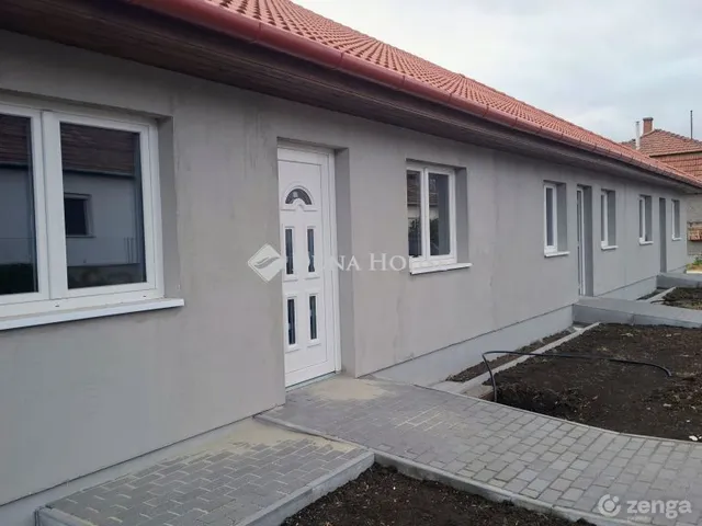 Eladó lakás Kartal 83 nm