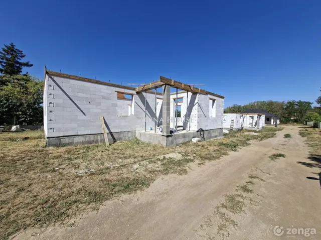 Eladó ház Sülysáp 100 nm