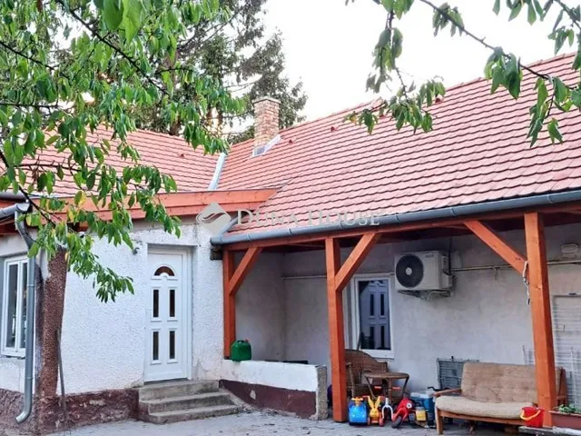 Eladó ház Isaszeg 85 nm