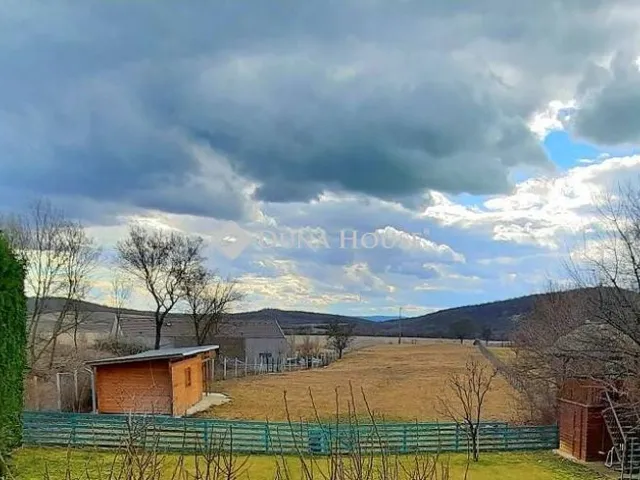Eladó telek Tihany 1531 nm