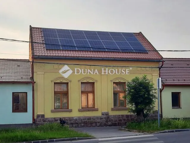 Kiadó kereskedelmi és ipari ingatlan Székesfehérvár 35 nm