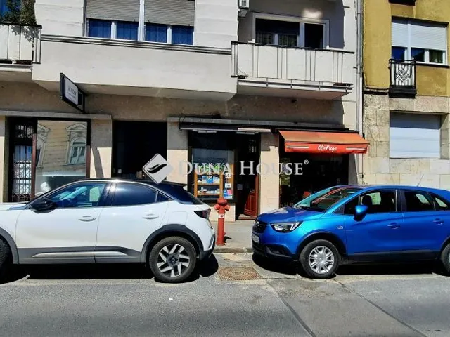 Kiadó kereskedelmi és ipari ingatlan Budapest II. kerület 12 nm