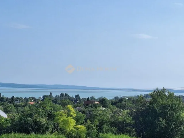 Eladó ház Alsóörs 115 nm