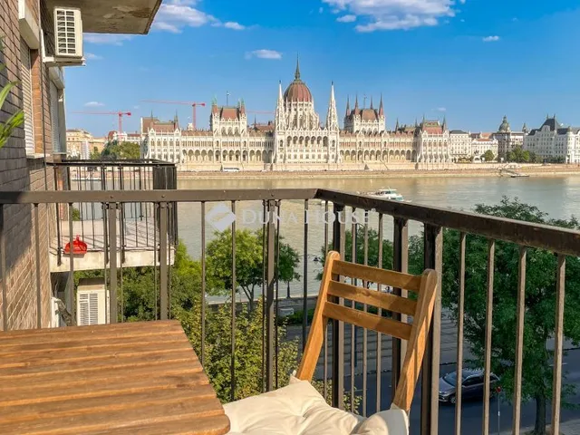 Eladó lakás Budapest II. kerület 50 nm