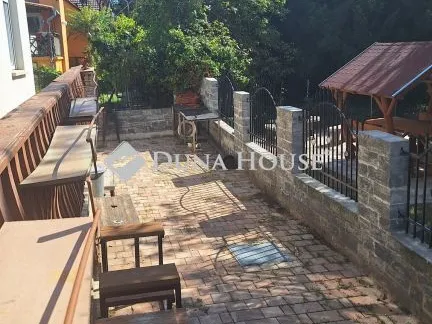 Eladó ház Budaörs 200 nm