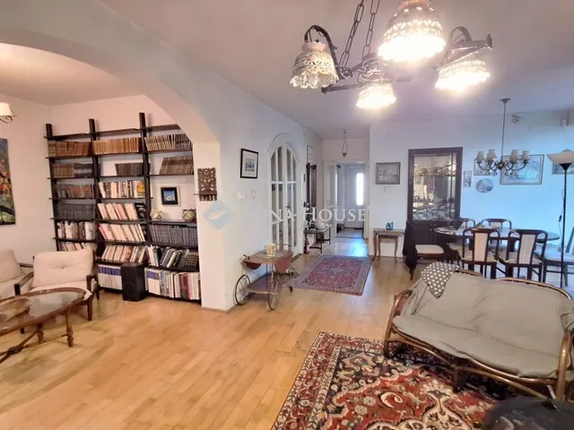 Eladó ház Budapest II. kerület 142 nm