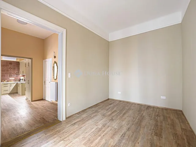 Kiadó lakás Budapest V. kerület, Zoltán utca 103 nm