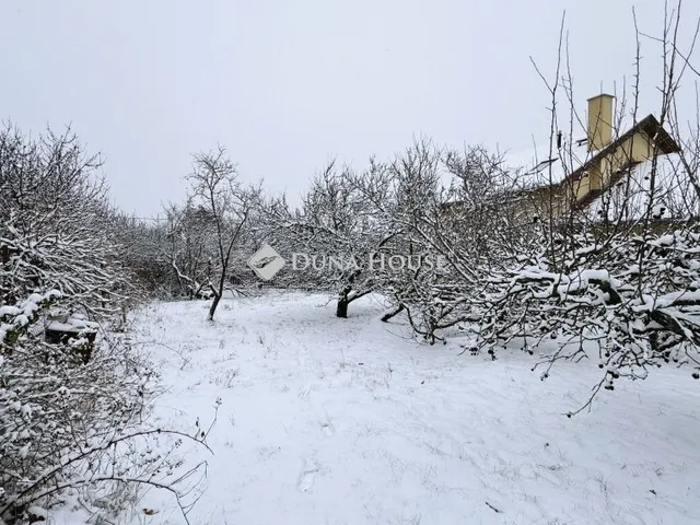 Eladó telek Gödöllő 977 nm
