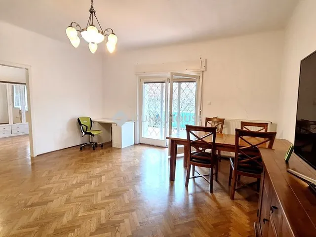 Eladó lakás Budapest II. kerület 112 nm