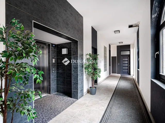 Eladó lakás Budapest V. kerület 182 nm