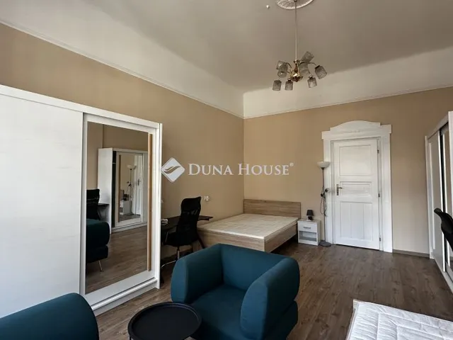 Kiadó lakás Budapest VIII. kerület, Mária utca 89 nm