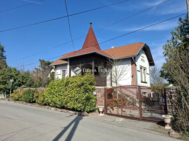 Eladó ház Révfülöp 178 nm