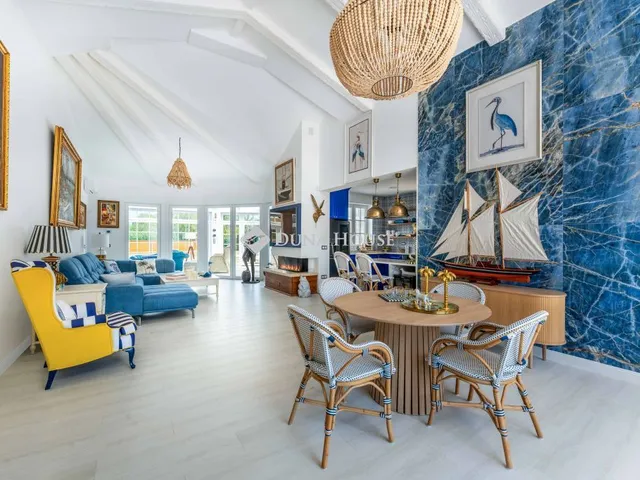 Eladó ház Balatonmáriafürdő 200 nm