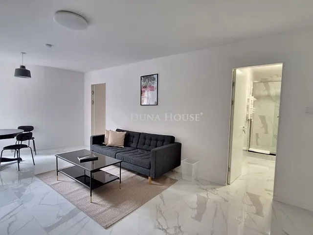 Eladó lakás Budapest I. kerület, Batthyány utca 65 nm