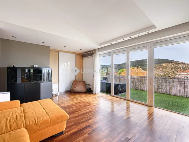 Eladó lakás Budapest II. kerület 129 nm