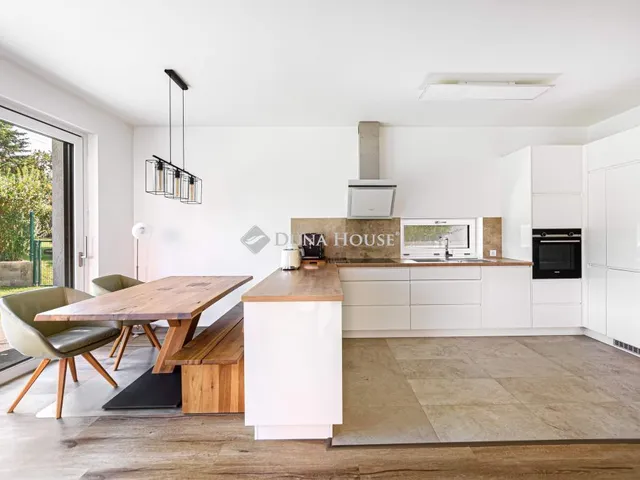 Eladó ház Budapest II. kerület 181 nm