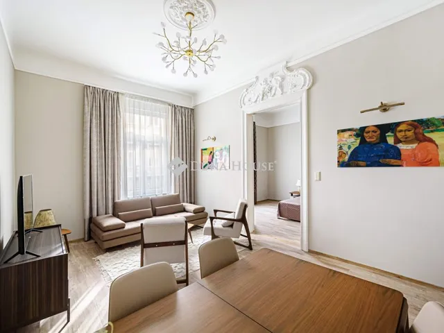 Eladó lakás Budapest V. kerület 103 nm