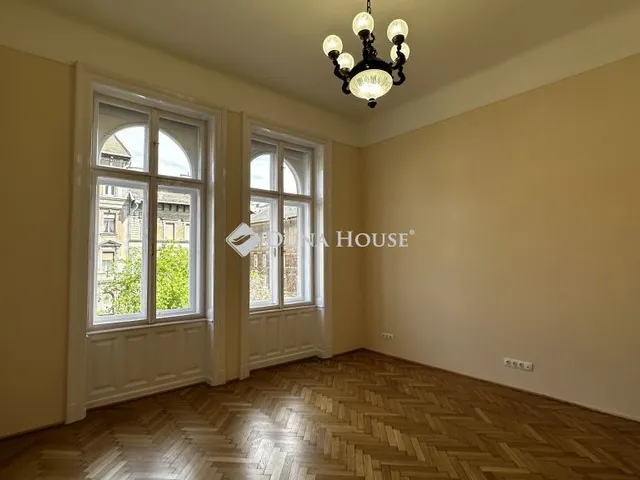 Kiadó lakás Budapest VIII. kerület 164 nm