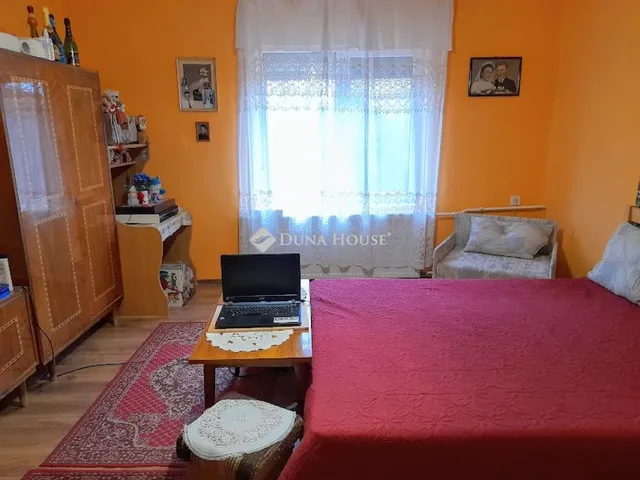 Eladó ház Kondoros, Vasvári utca 100 nm