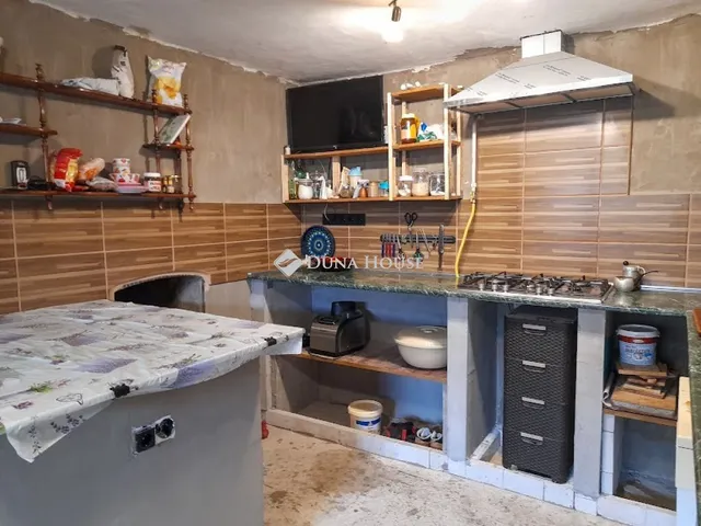 Eladó ház Füzesgyarmat, Arany János utca 144 nm