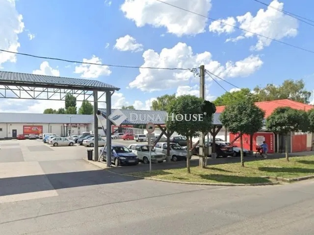 Kiadó kereskedelmi és ipari ingatlan Orosháza 65 nm