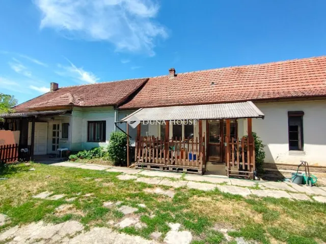 Eladó ház Békéscsaba, Szent László utca 173 nm