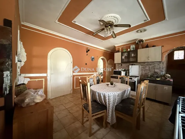 Eladó ház Mezőberény, Olajfa utca 117 nm