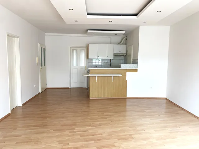 Kiadó lakás Békéscsaba 96 nm