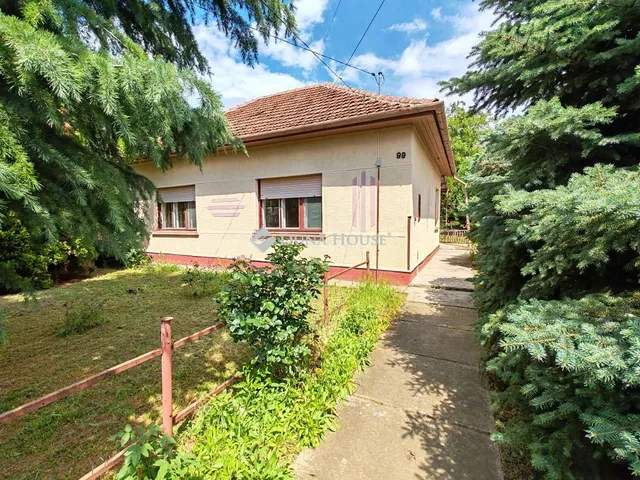 Eladó ház Békéscsaba 105 nm