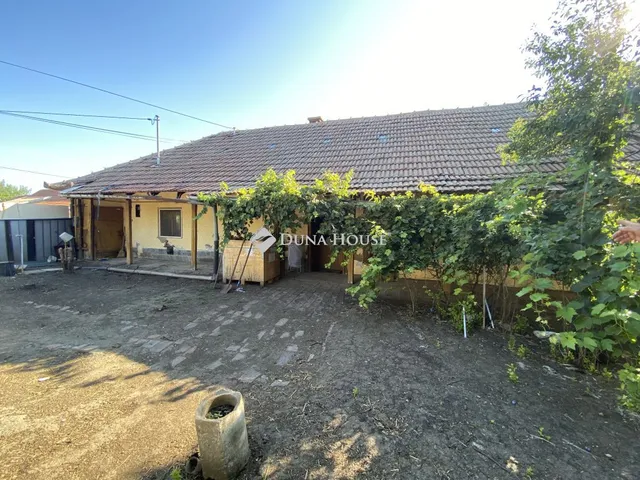 Eladó ház Békéscsaba, Szendrey utca 65 nm