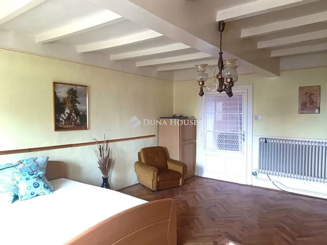 Eladó ház Orosháza, Babits Mihály utca 137 nm