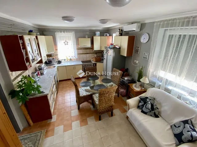 Eladó ház Békéscsaba 140 nm