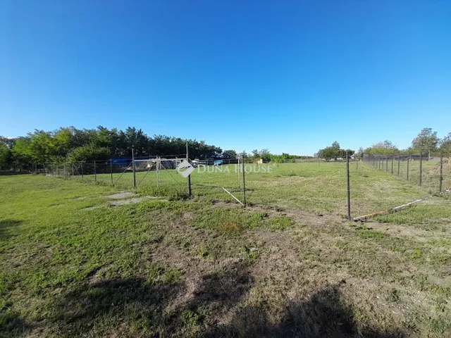 Eladó telek Békés 3192 nm