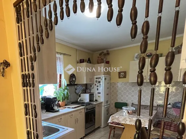 Eladó ház Békéscsaba, Pozsonyi utca 70 nm