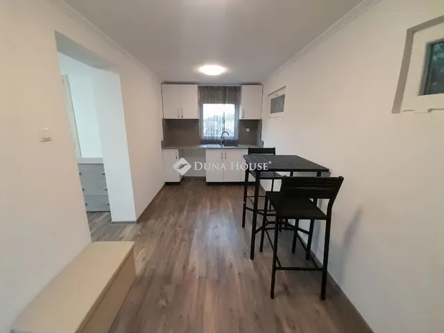 Eladó ház Békéscsaba 25 nm