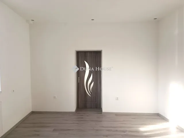 Eladó ház Békéscsaba, Berényi út 85 nm