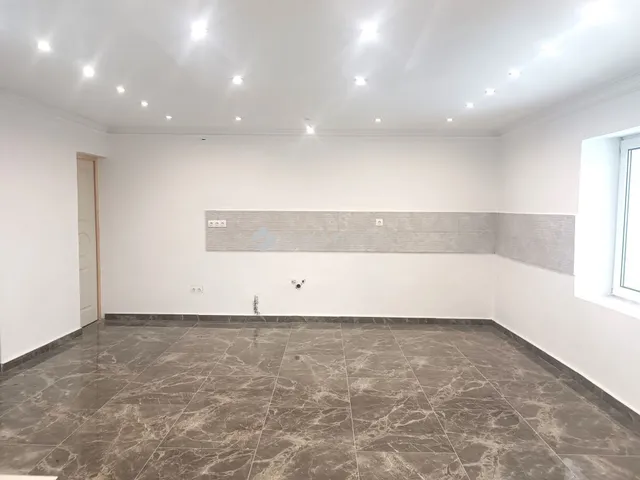 Eladó ház Békéscsaba, Szarvasi út 70 nm