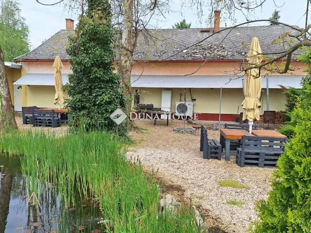 Eladó kereskedelmi és ipari ingatlan Gyula, Dobozi út 878 nm