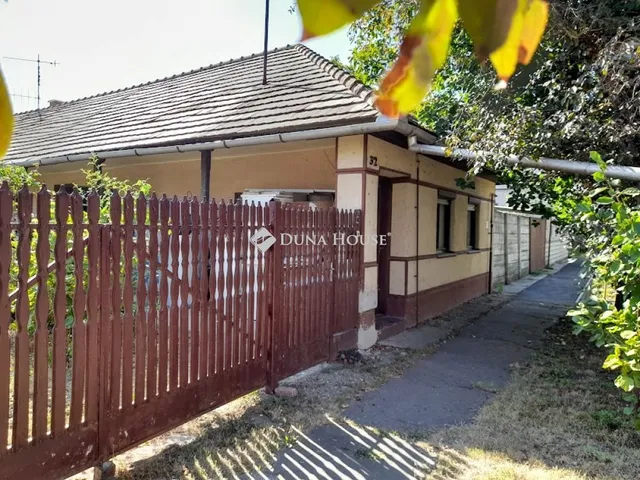 Eladó ház Békéscsaba, Táncsics Mihály utca 161 nm