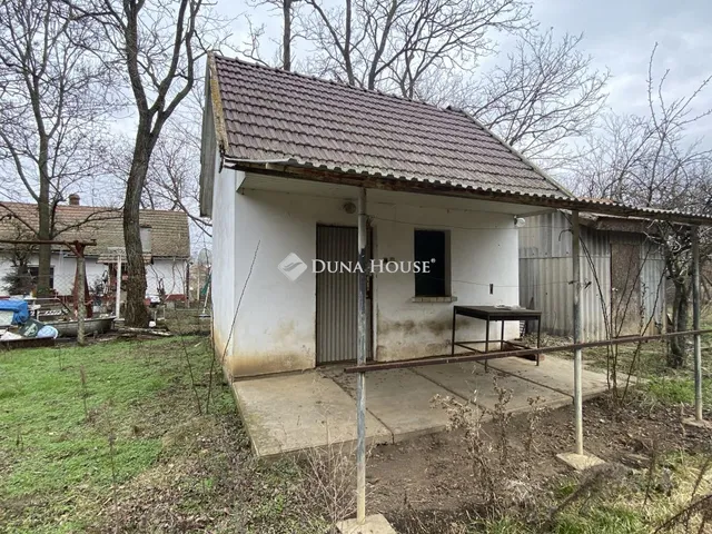 Eladó telek Békéscsaba 2968 nm