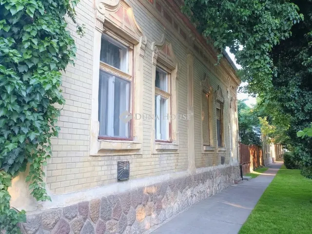 Eladó ház Békés 211 nm