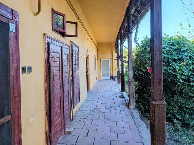 Eladó ház Békés, Jantyik Mátyás utca 211 nm