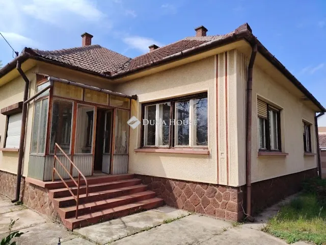 Eladó ház Újkígyós, Petőfi utca 145 nm