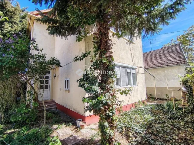 Eladó lakás Mezőberény, Hunyadi János utca 118 nm